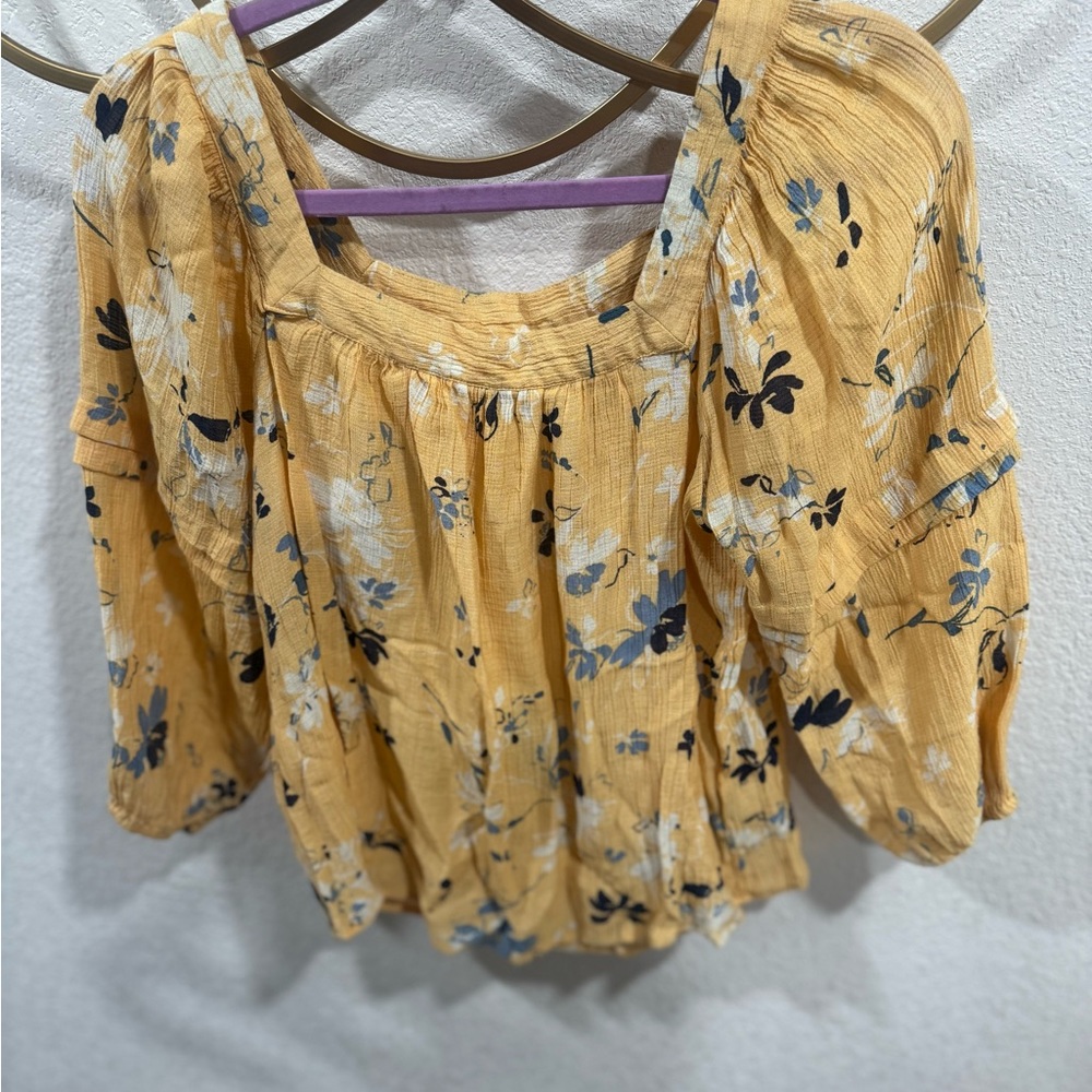 Zac & Rachel Tunic Top Size S 3/4 Sleeves w/Elastic
Square Neck Crinkled